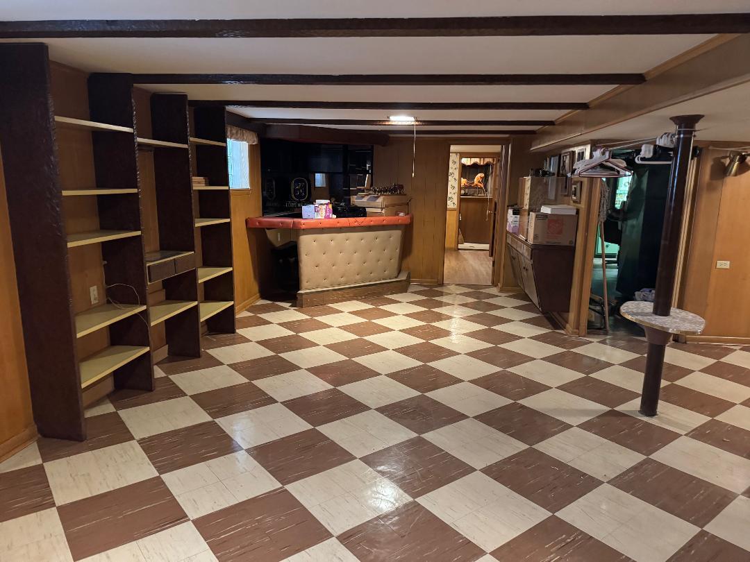 5805 N Merrimac Avenue, Chicago, IL 60646