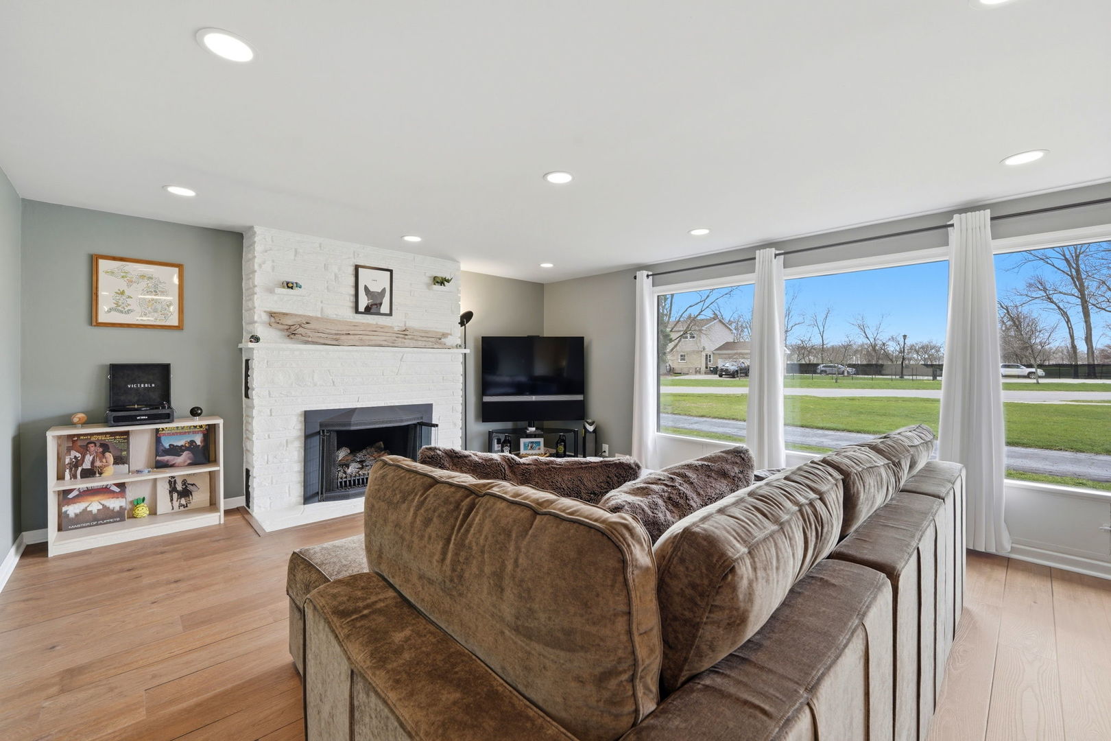 2412 N West Brook Road, Elmwood Park, IL 60707