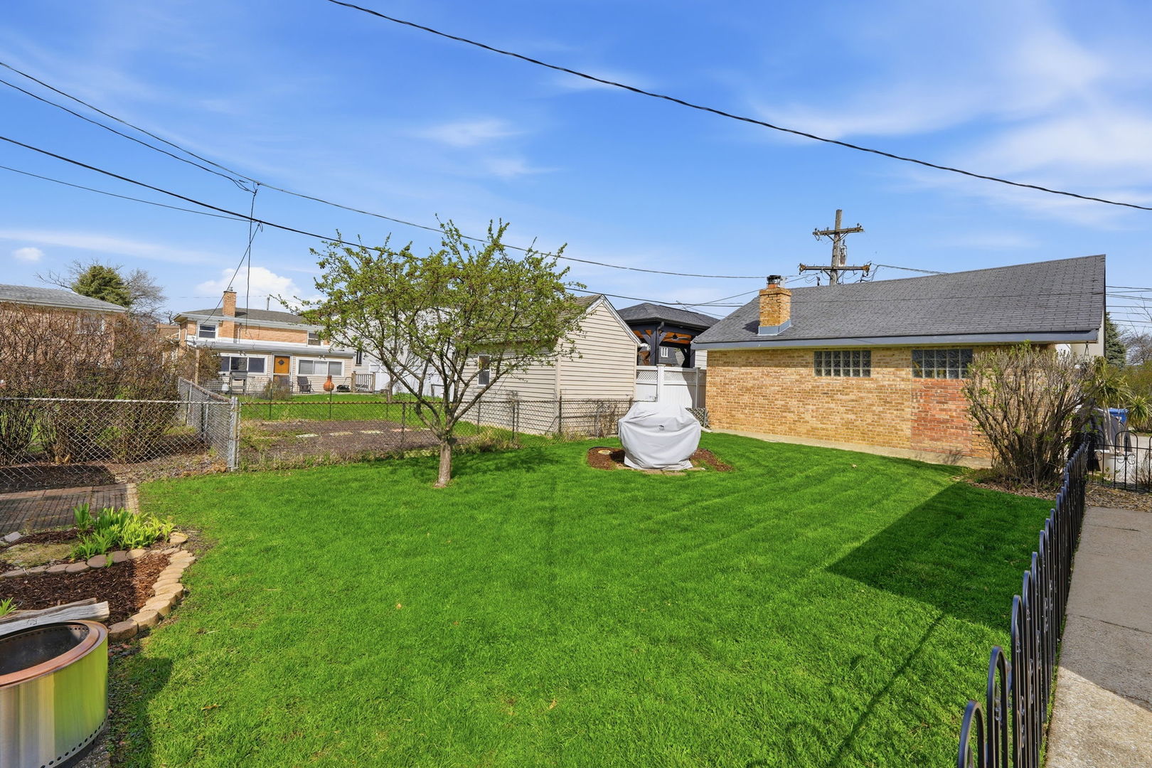 2412 N West Brook Road, Elmwood Park, IL 60707