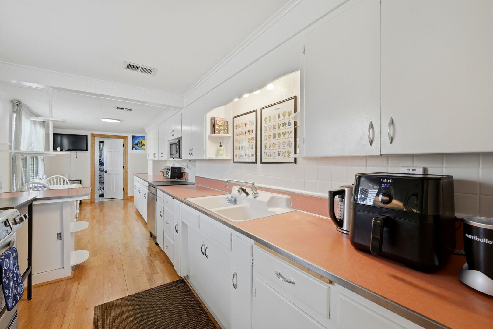 2412 N West Brook Road, Elmwood Park, IL 60707