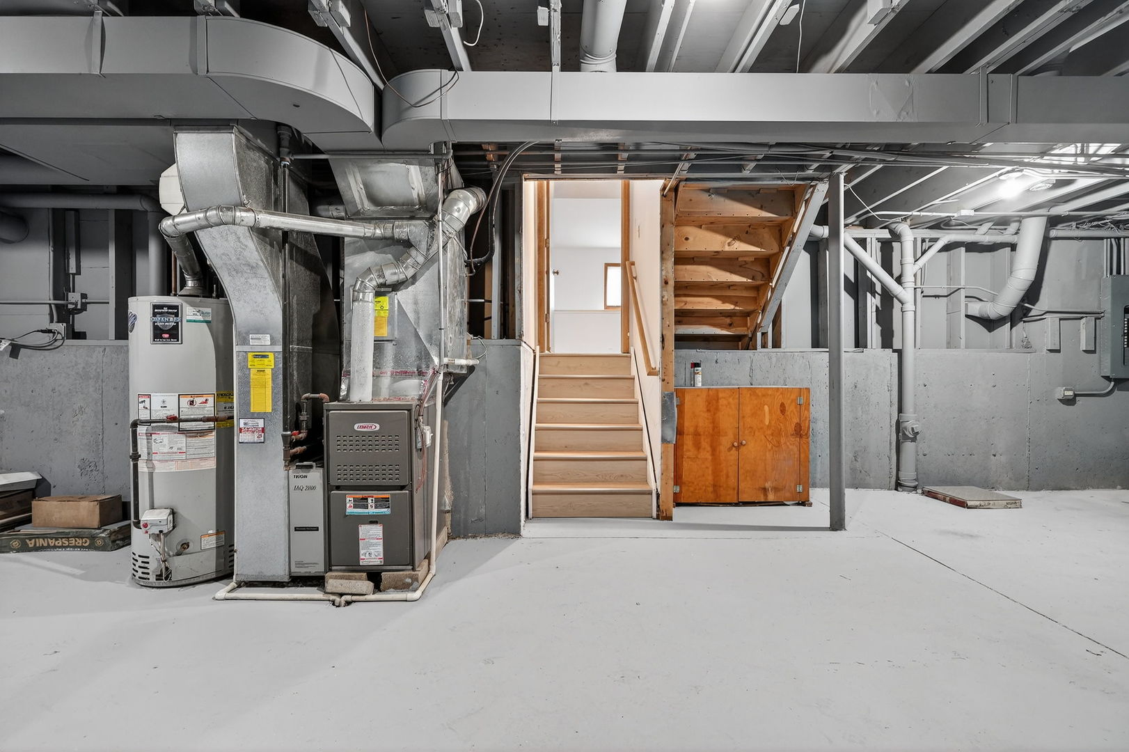 420 Windsor Drive, Oswego, IL 60543