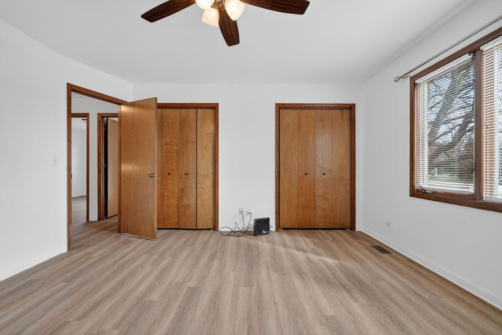 420 Windsor Drive, Oswego, IL 60543