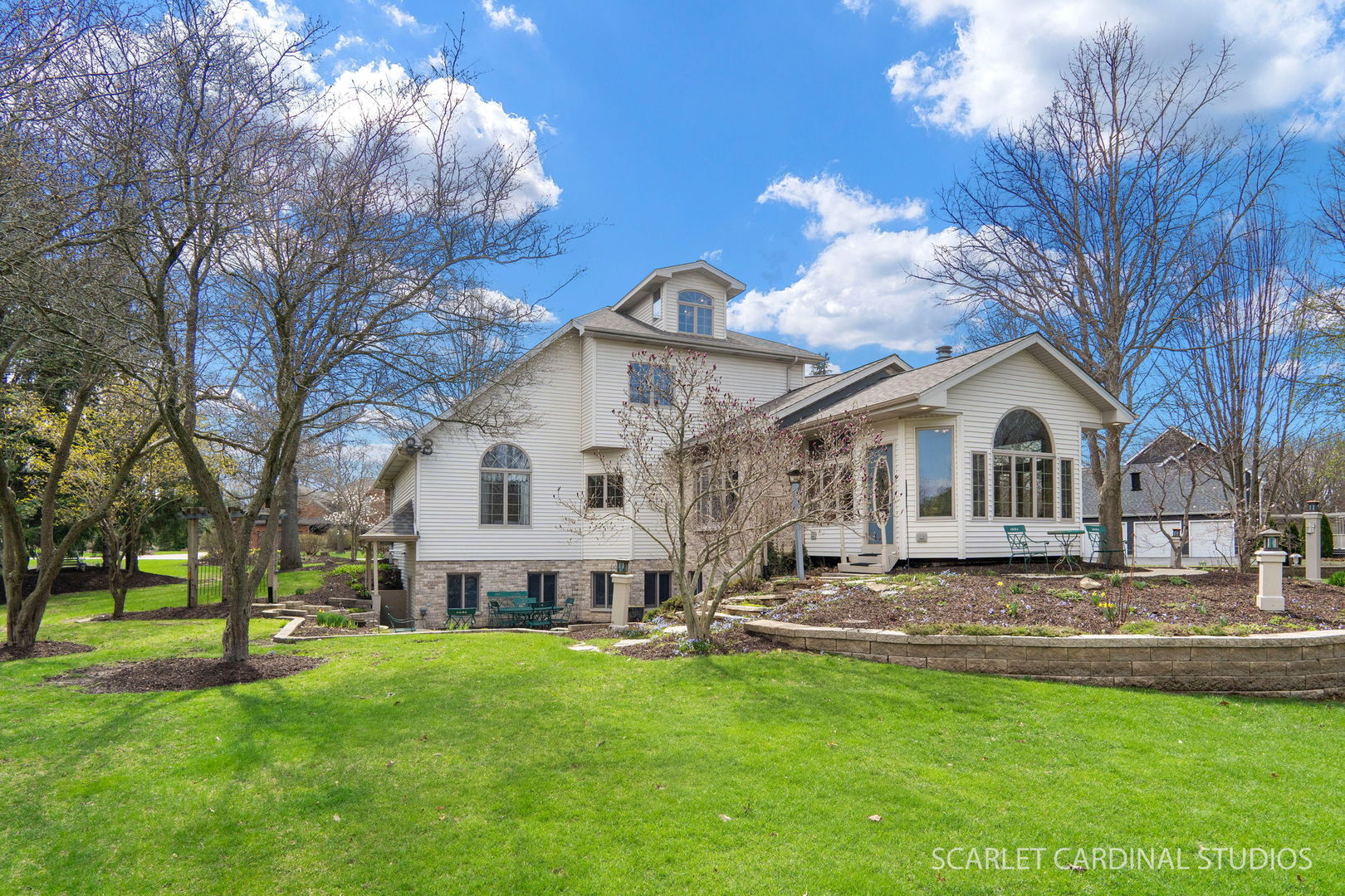 293 Farm Court, Yorkville, IL 60560