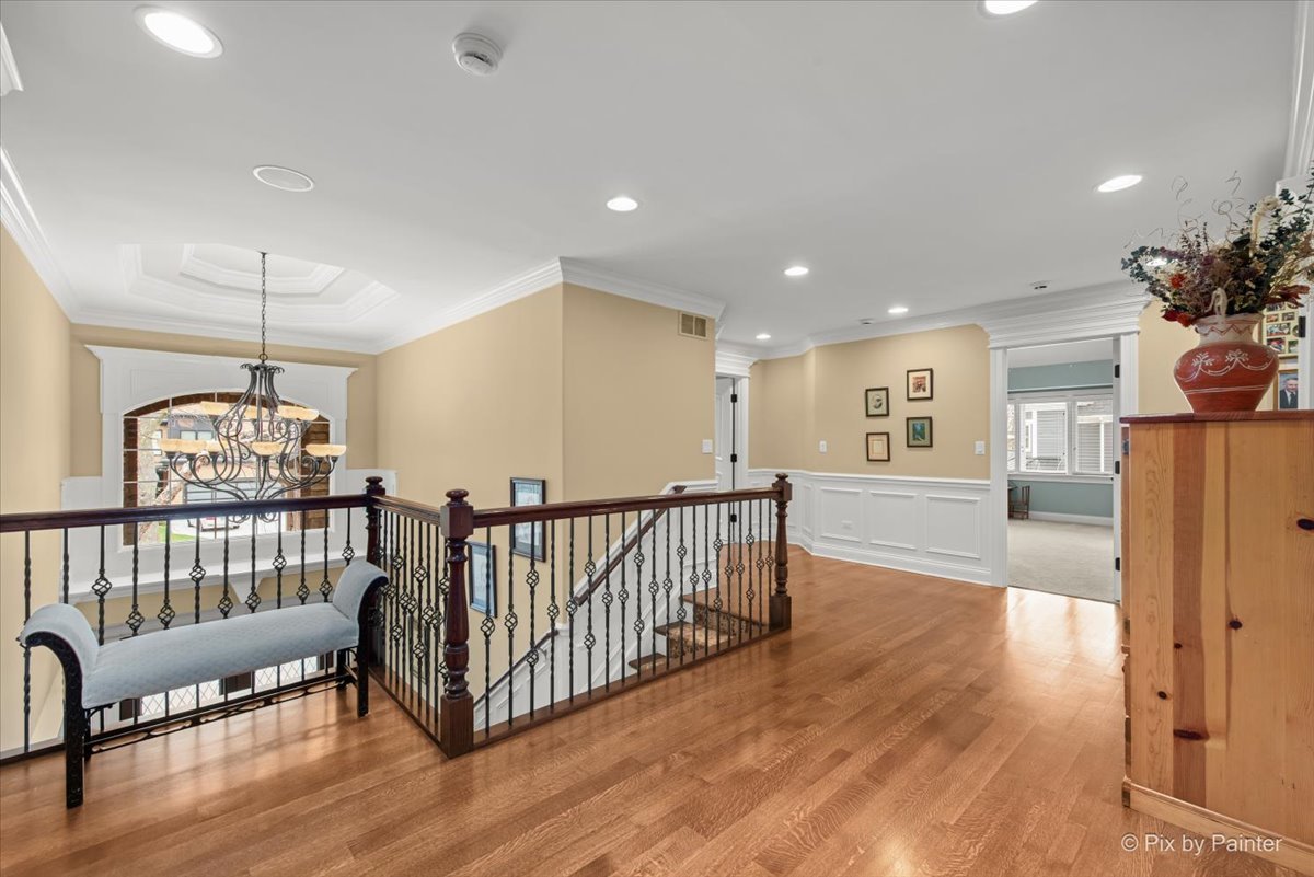 434 W Benton Avenue, Naperville, IL 60540