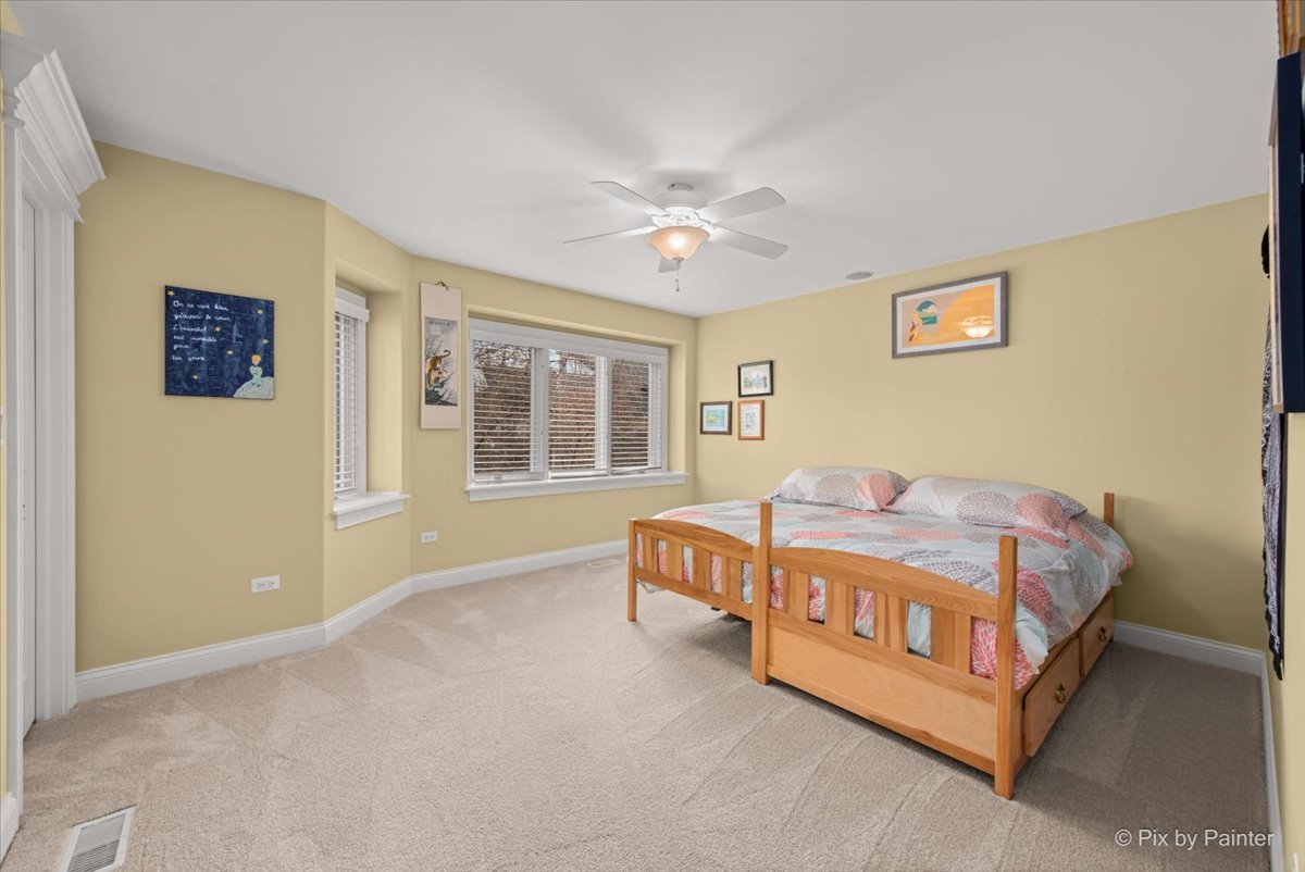 434 W Benton Avenue, Naperville, IL 60540