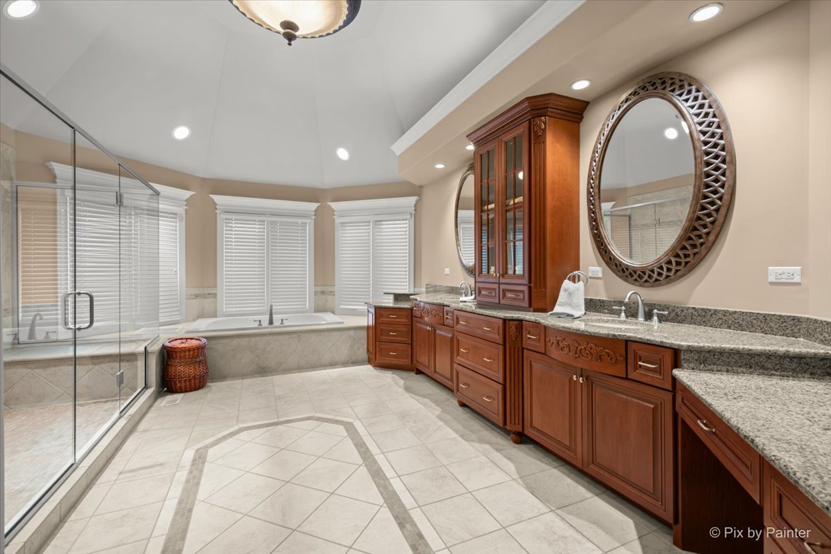 434 W Benton Avenue, Naperville, IL 60540