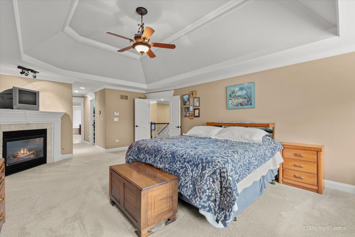 434 W Benton Avenue, Naperville, IL 60540