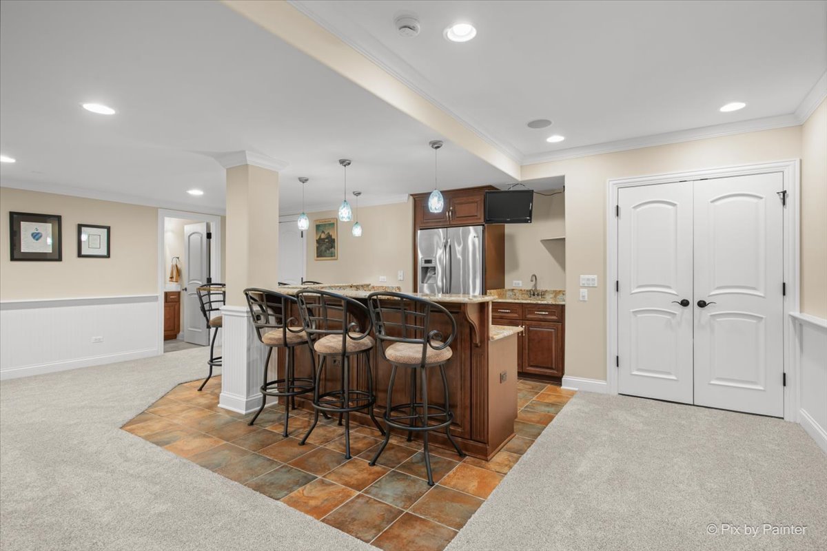 434 W Benton Avenue, Naperville, IL 60540