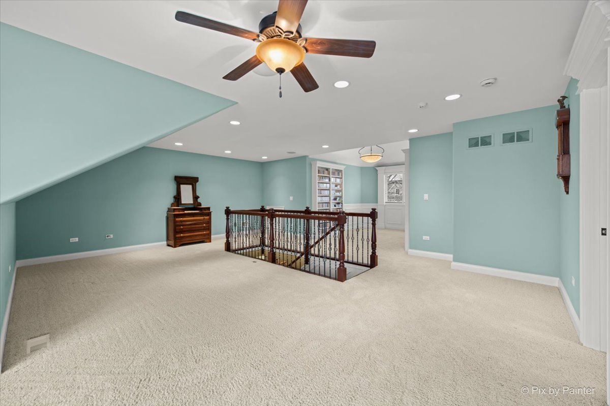 434 W Benton Avenue, Naperville, IL 60540