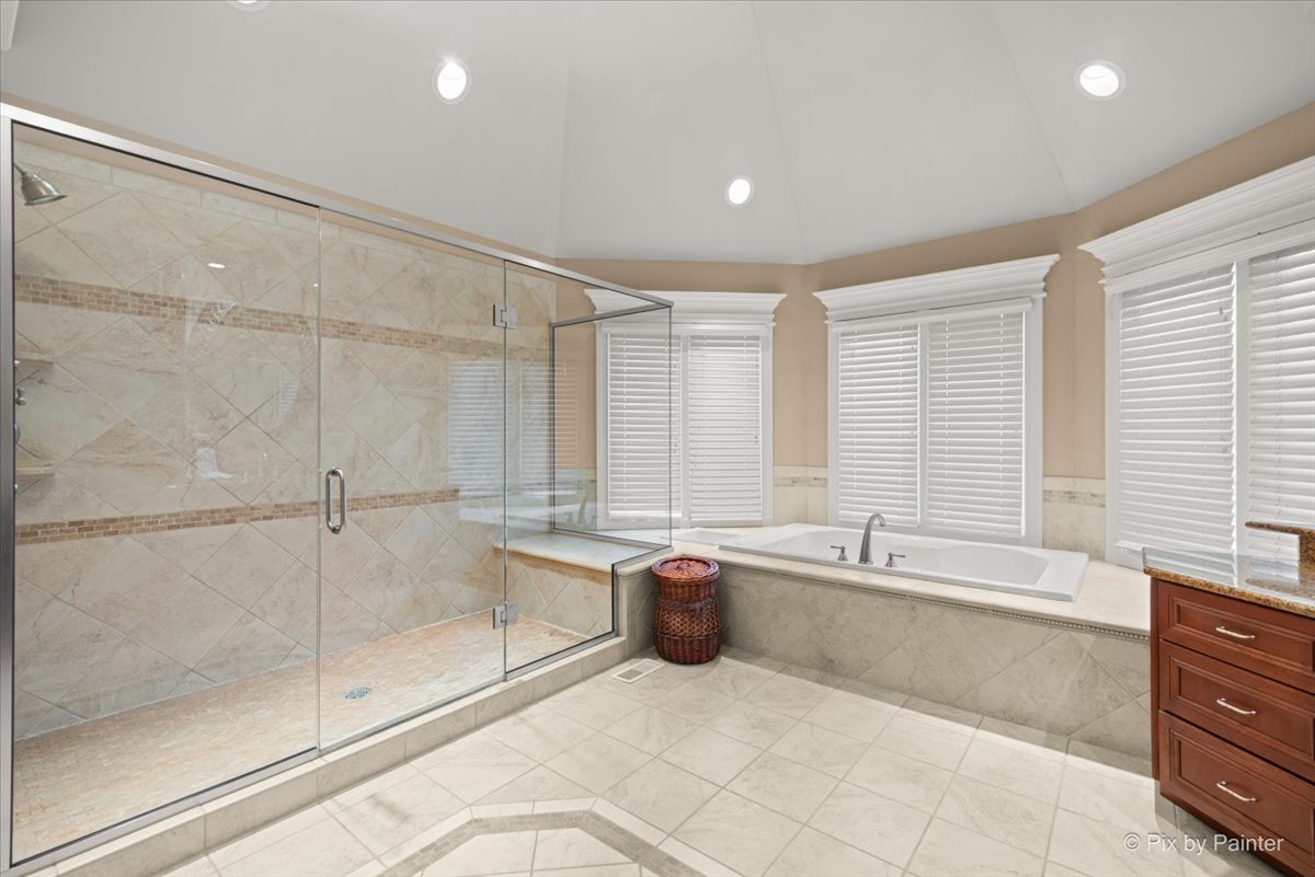 434 W Benton Avenue, Naperville, IL 60540