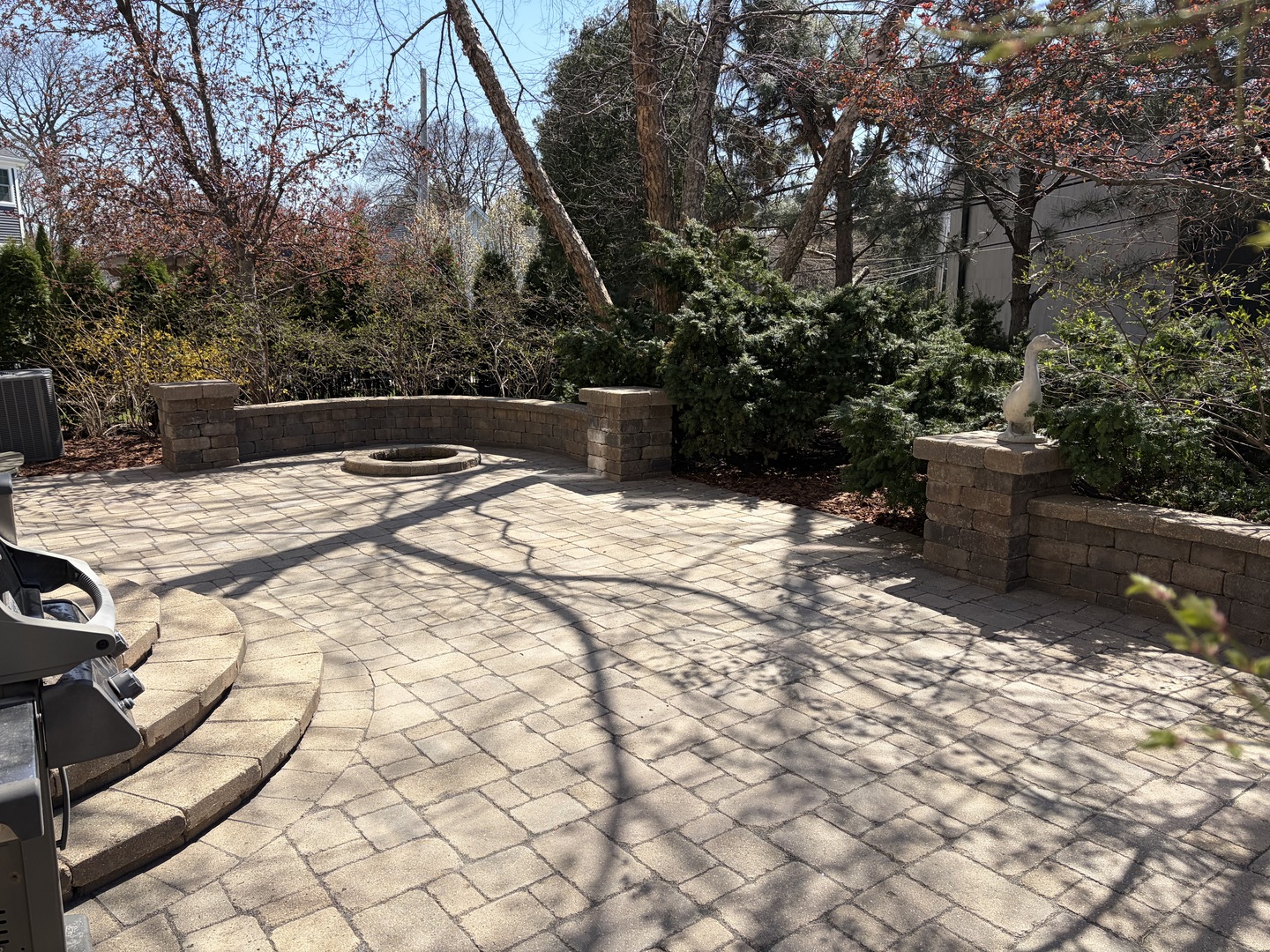 434 W Benton Avenue, Naperville, IL 60540