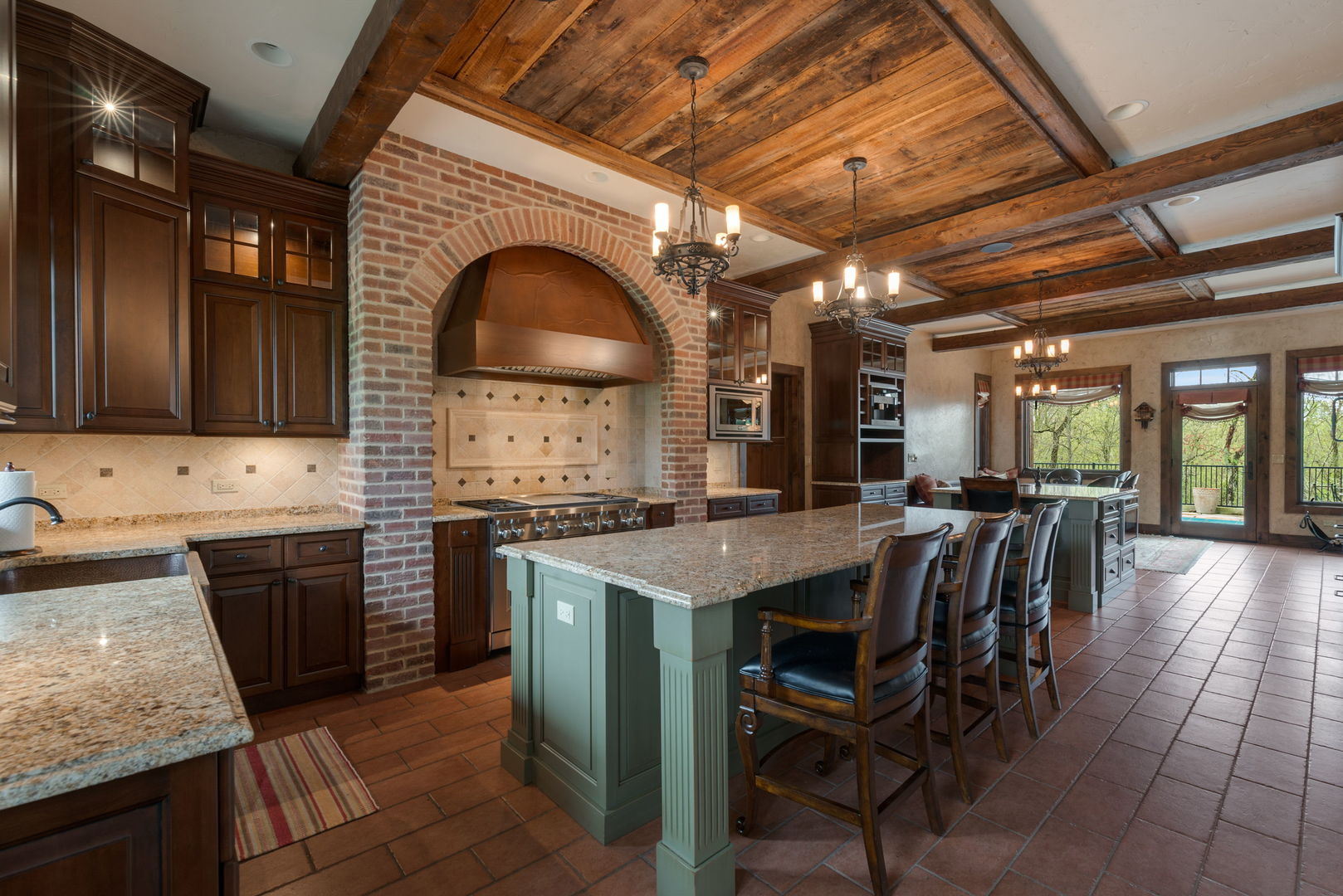 14N306 Highland Avenue, Elgin, IL 60123