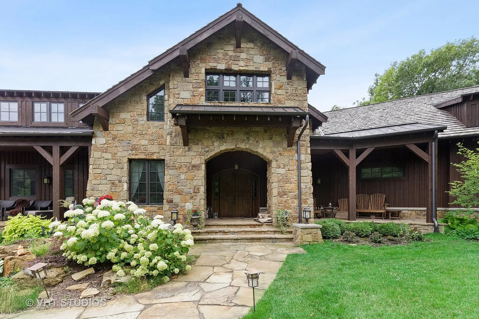 14N306 Highland Avenue, Elgin, IL 60123