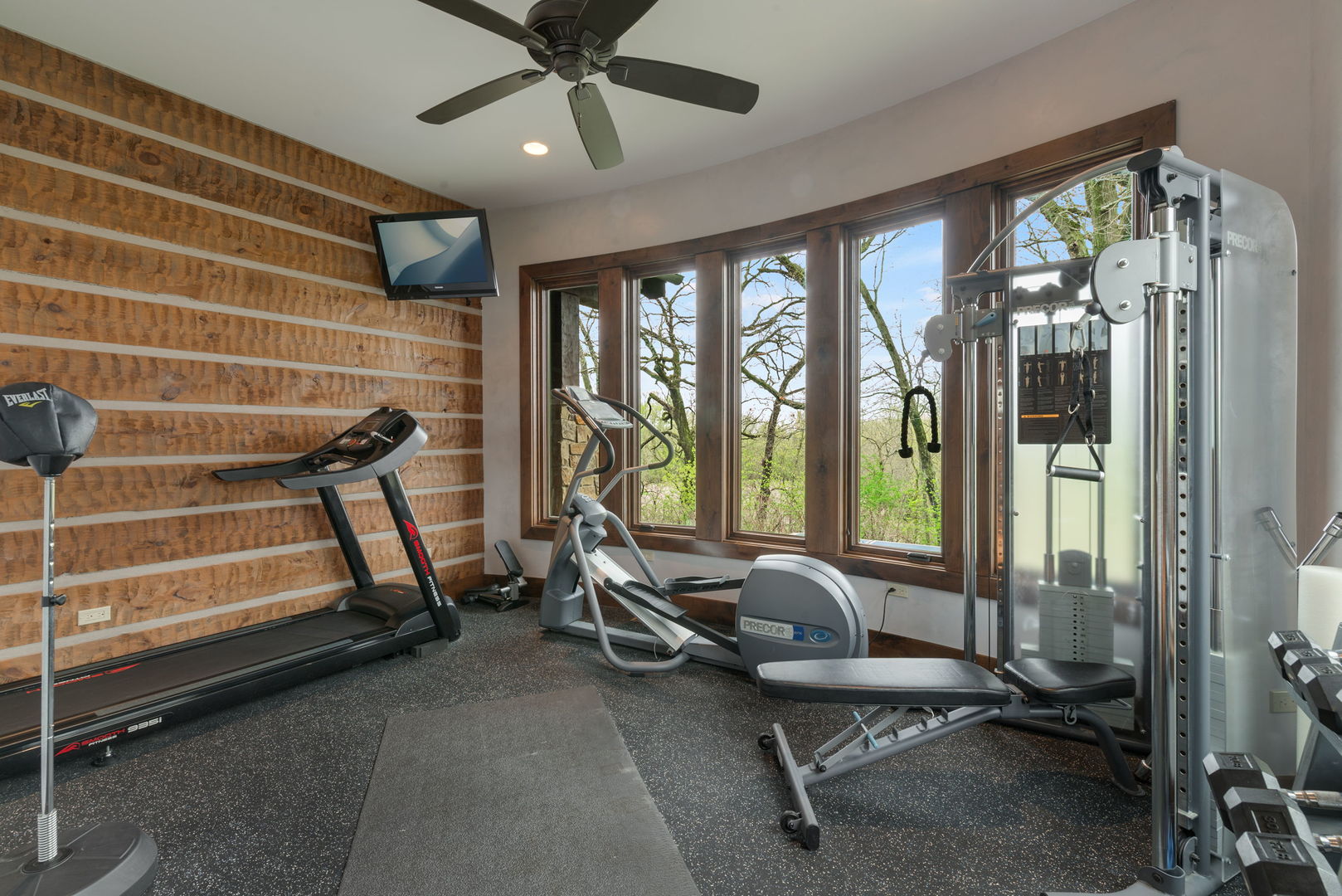 14N306 Highland Avenue, Elgin, IL 60123