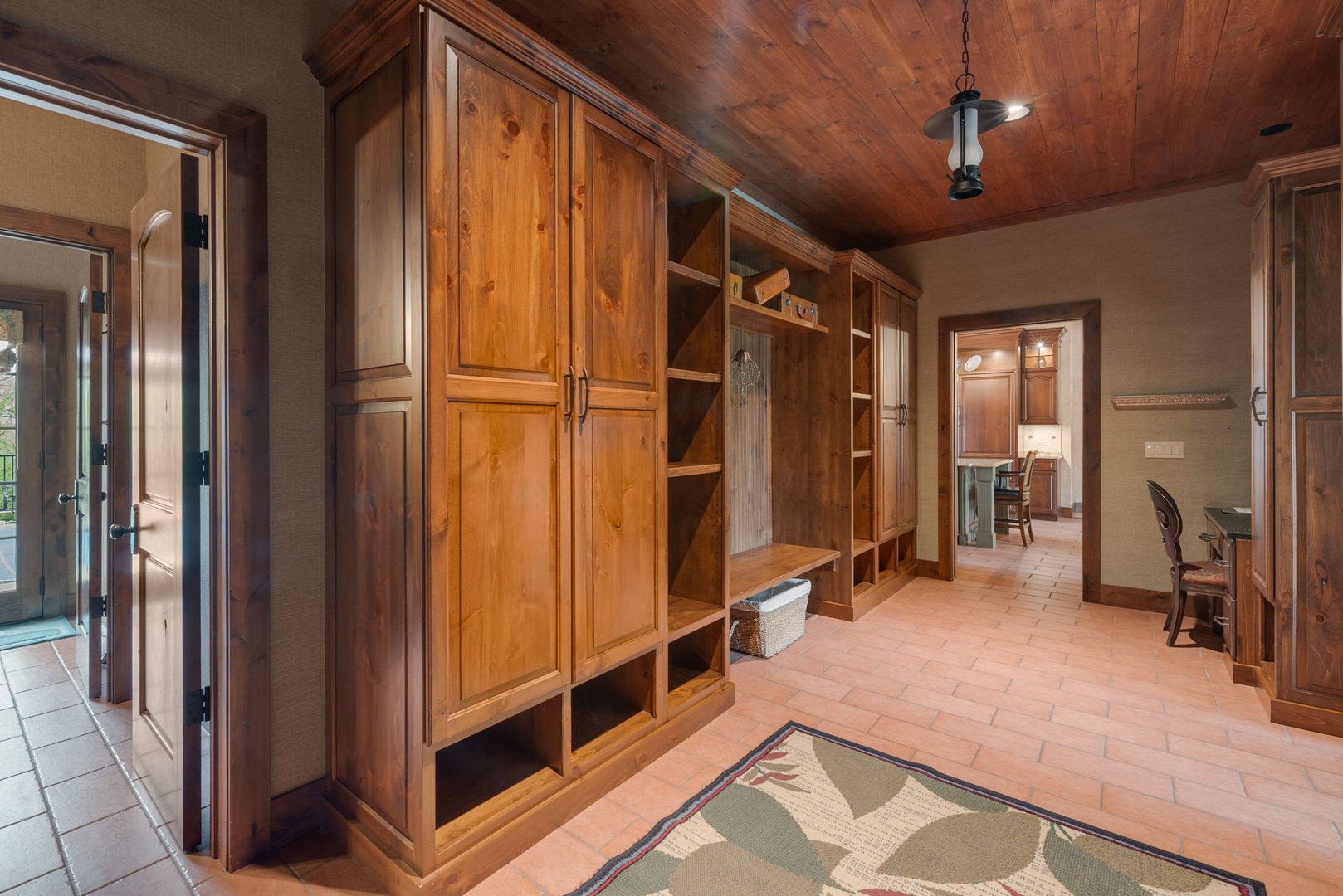 14N306 Highland Avenue, Elgin, IL 60123