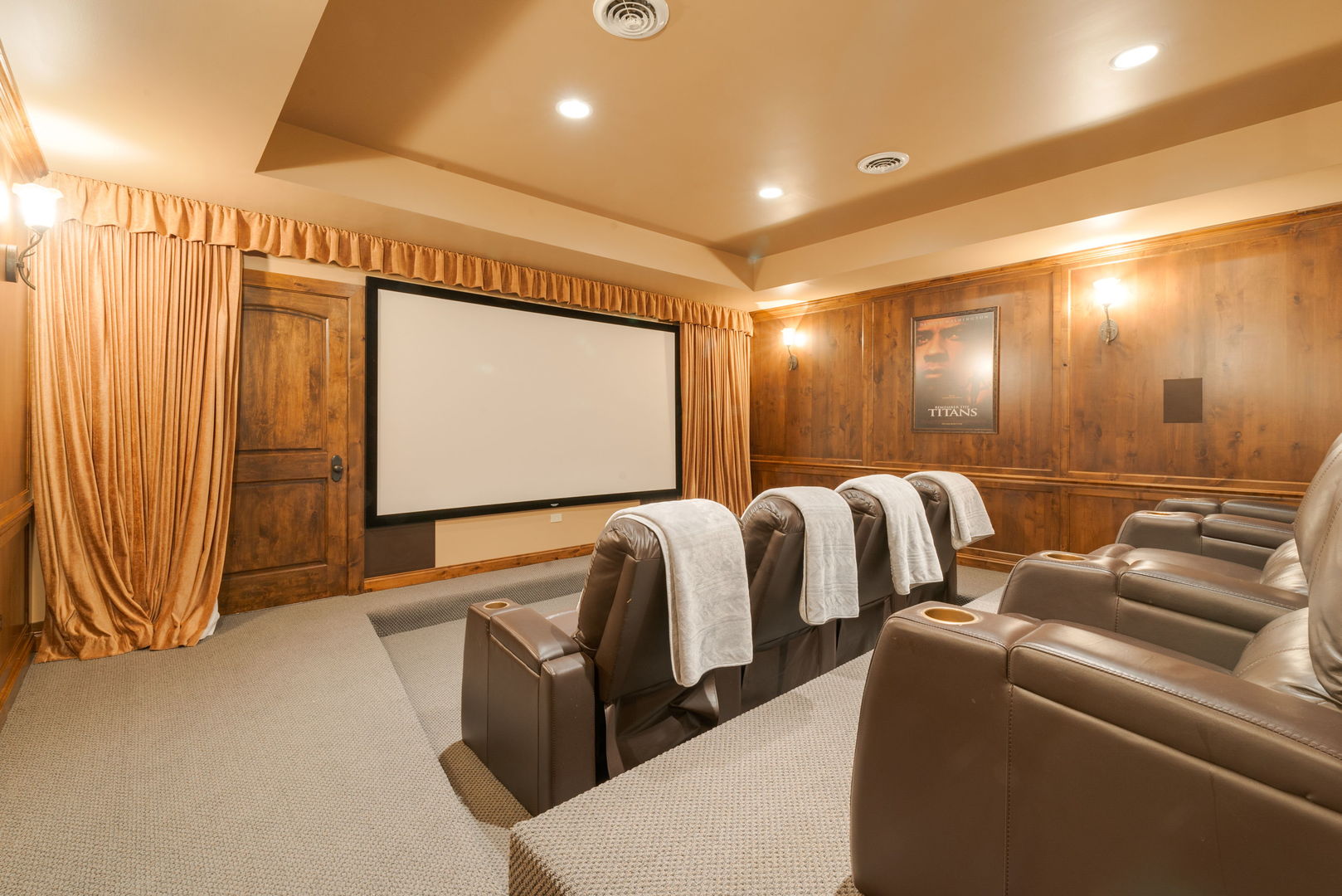 14N306 Highland Avenue, Elgin, IL 60123