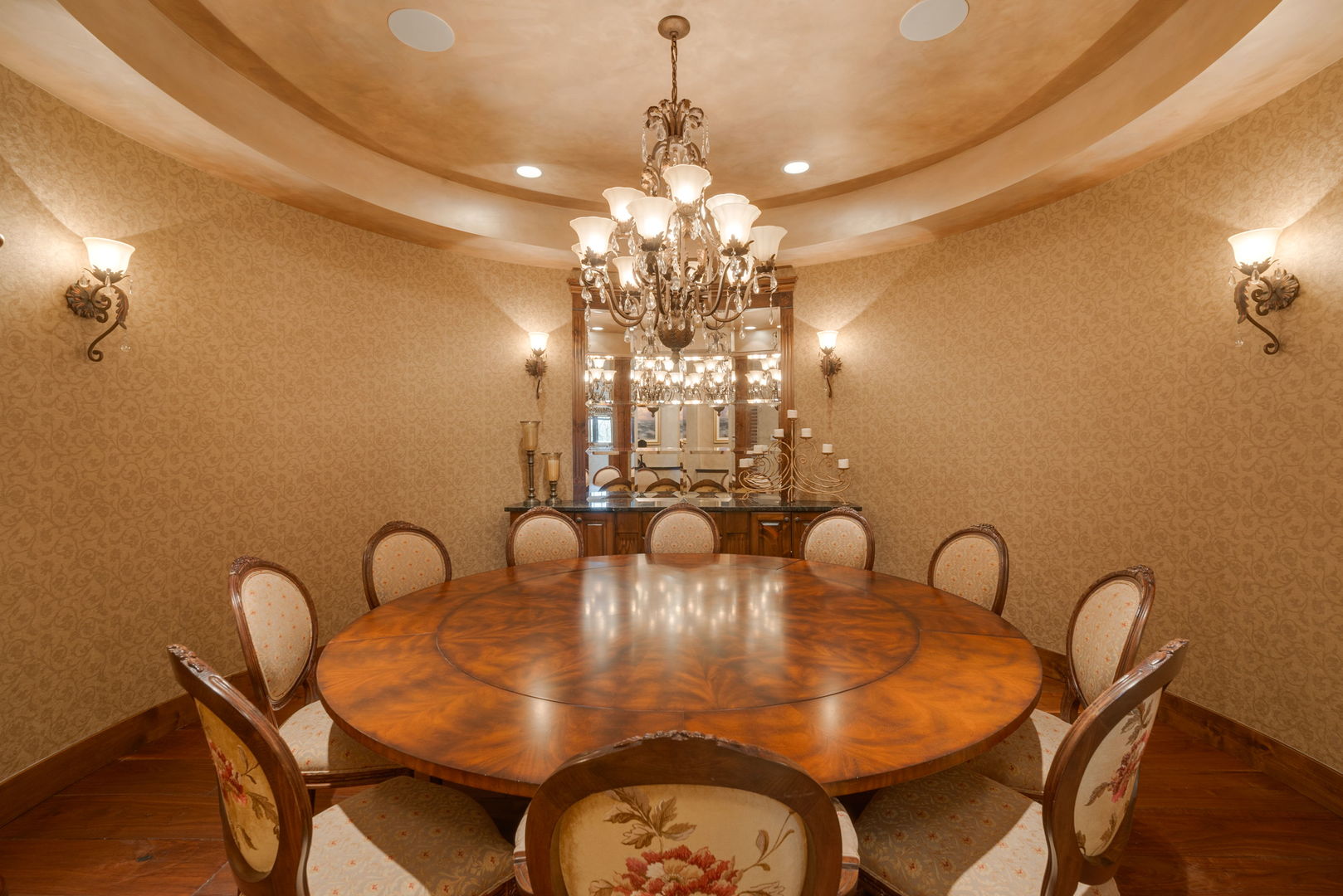 14N306 Highland Avenue, Elgin, IL 60123