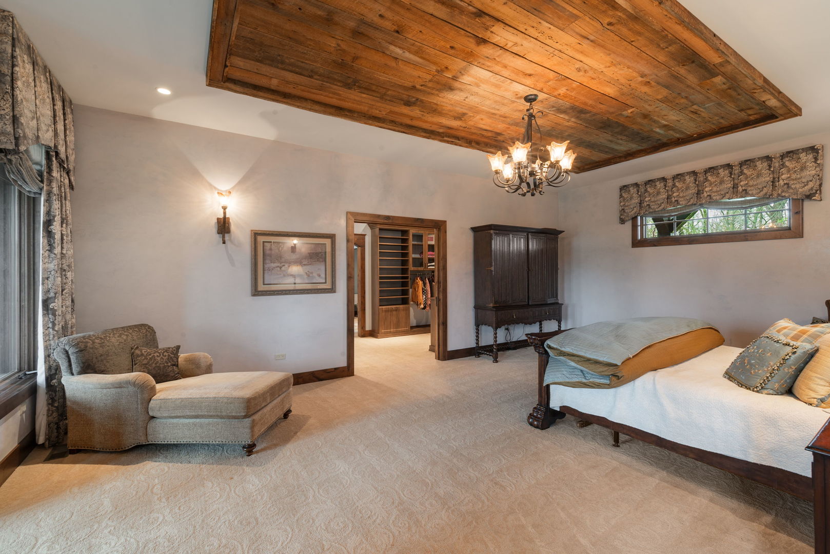 14N306 Highland Avenue, Elgin, IL 60123