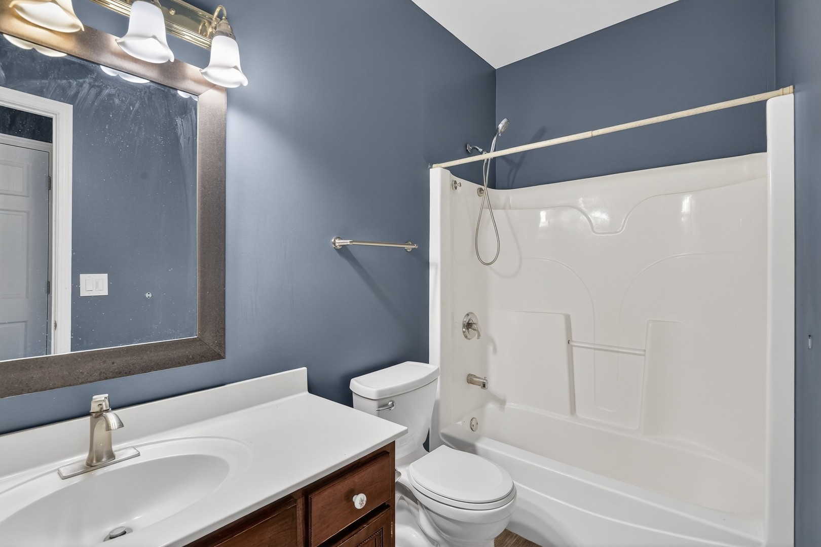 412 Rainbow Drive, Sleepy Hollow, IL 60118