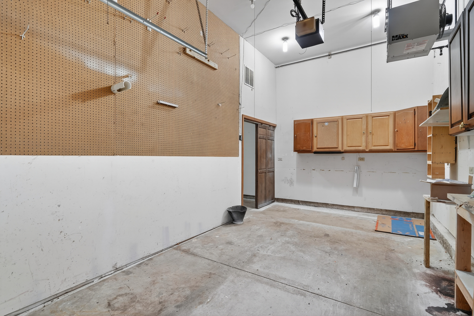 412 Rainbow Drive, Sleepy Hollow, IL 60118