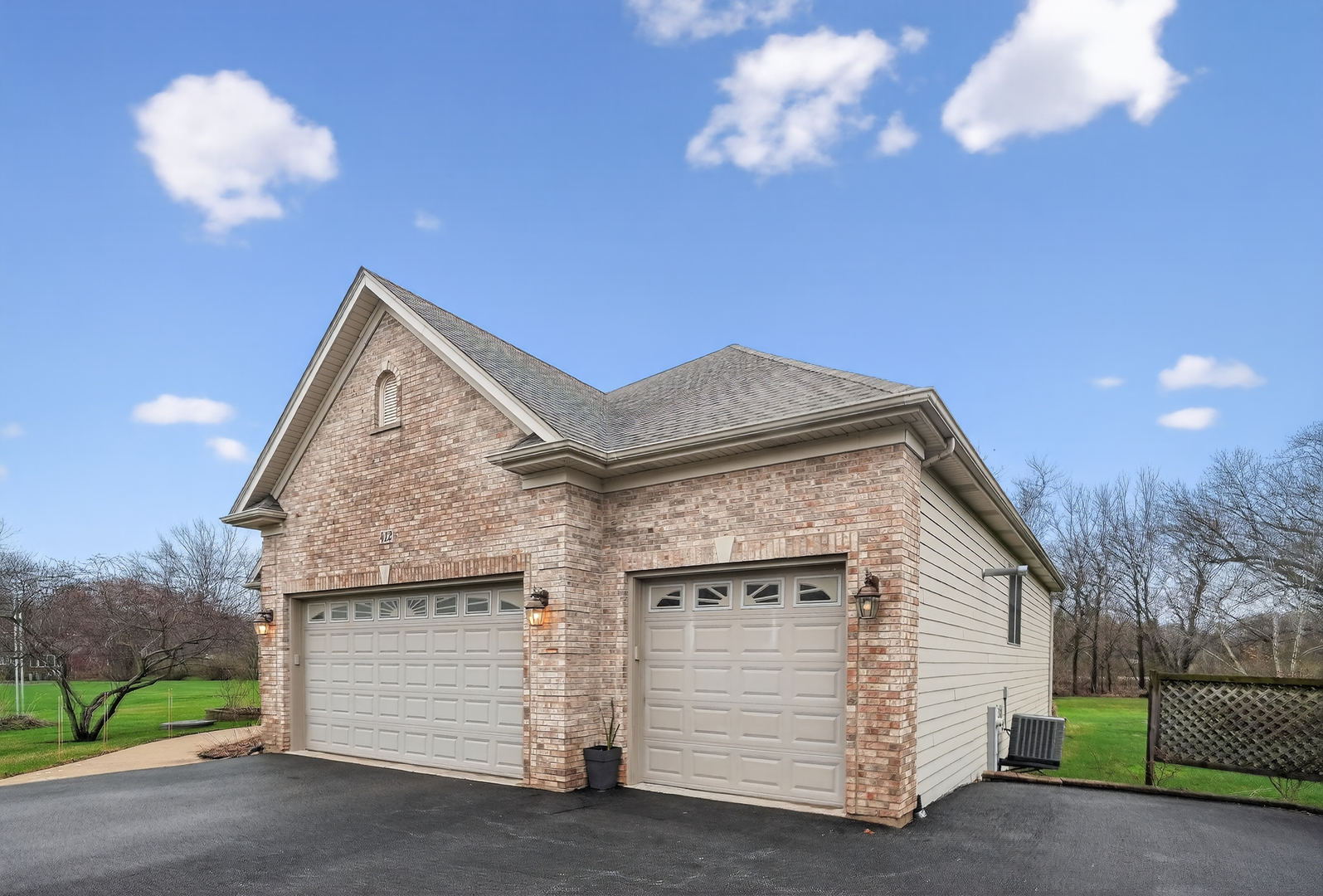 412 Rainbow Drive, Sleepy Hollow, IL 60118