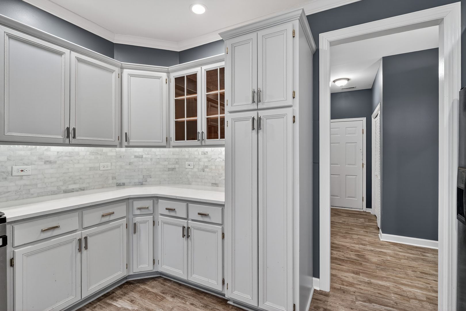 412 Rainbow Drive, Sleepy Hollow, IL 60118