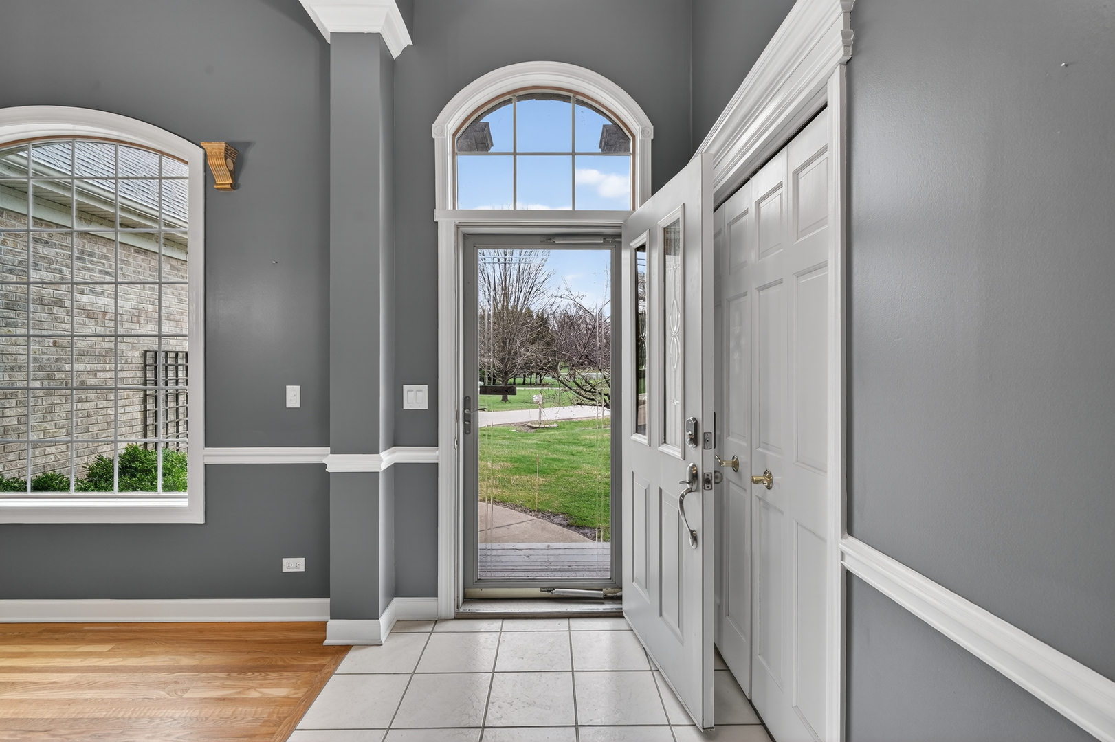 412 Rainbow Drive, Sleepy Hollow, IL 60118