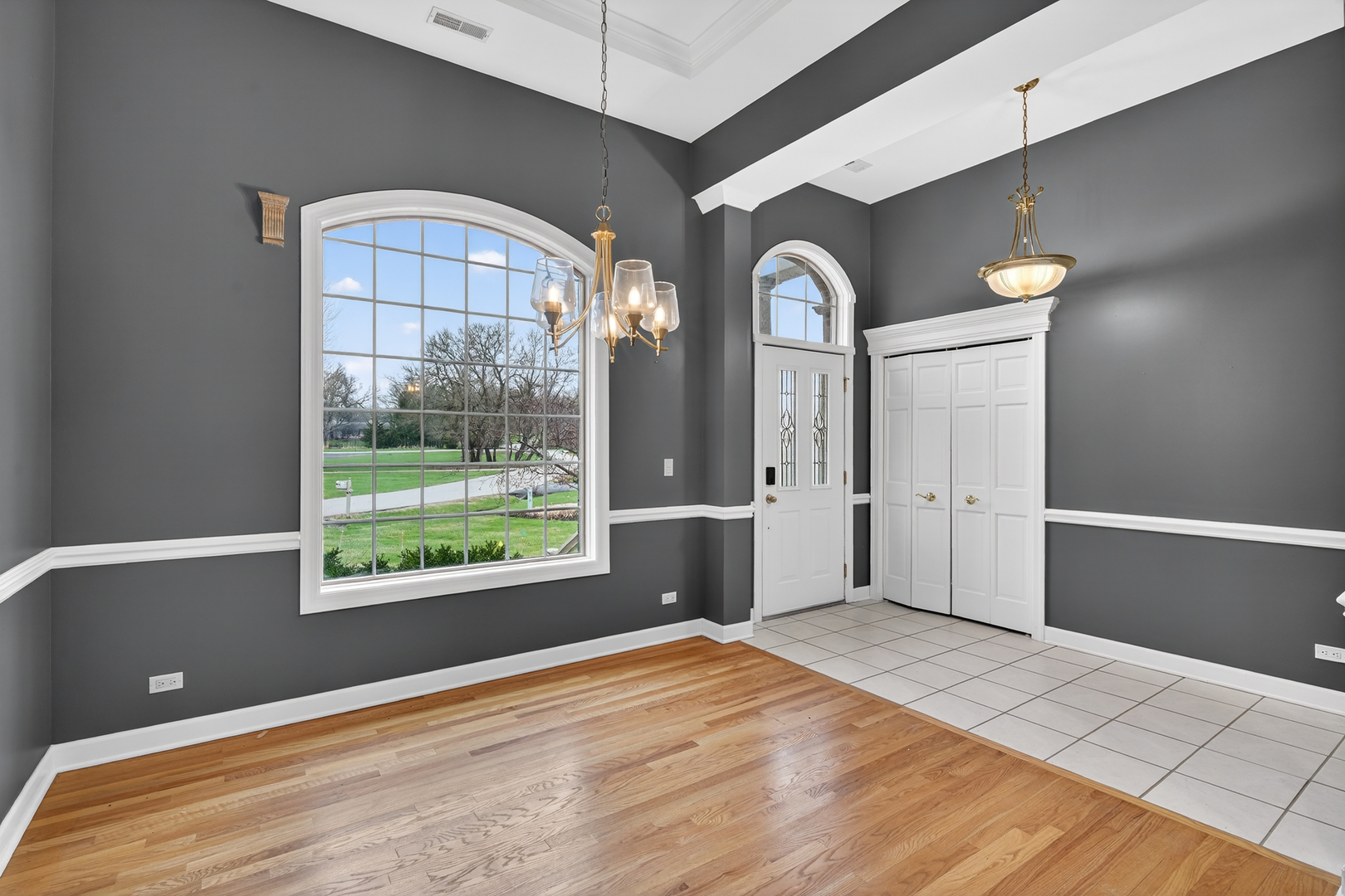 412 Rainbow Drive, Sleepy Hollow, IL 60118