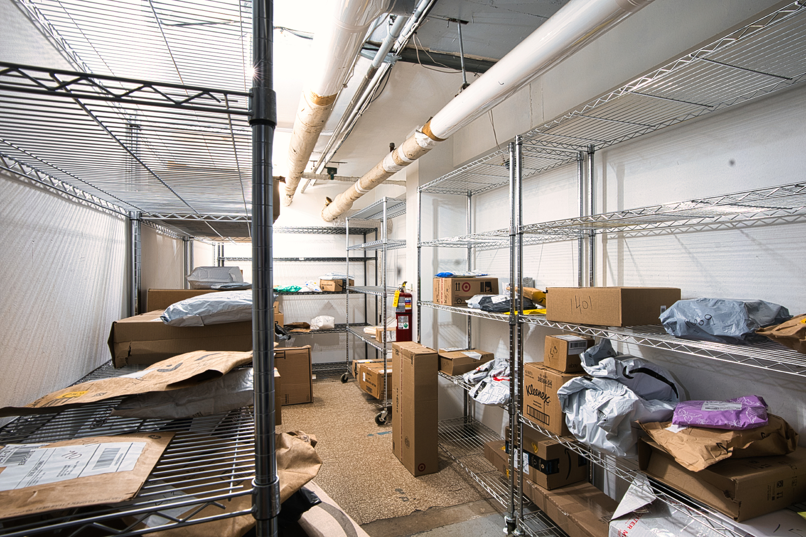 6833 N Kedzie Avenue #410, Chicago, IL 60645