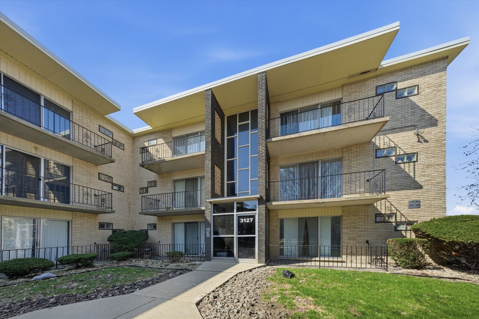 3127 Bernice Road #5, Lansing, IL 60438