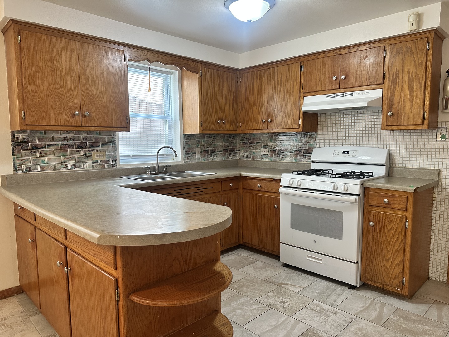 3517 W 79th Street #G, Chicago, IL 60652