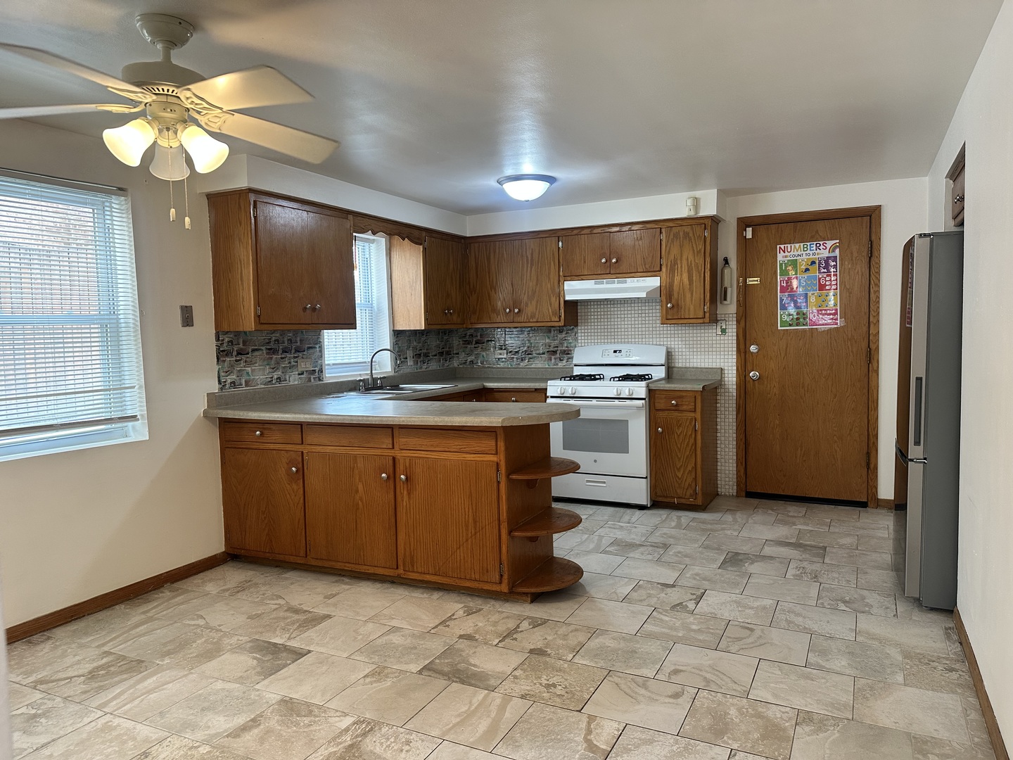 3517 W 79th Street #G, Chicago, IL 60652