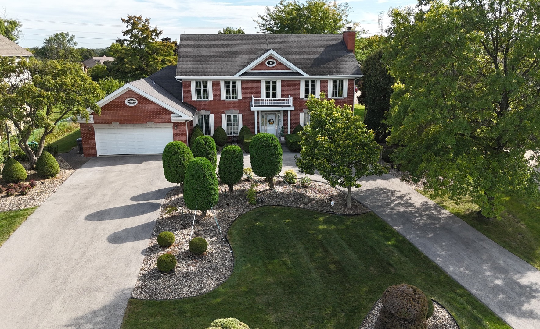 8115 Pluskota Drive, Orland Park, IL 60462