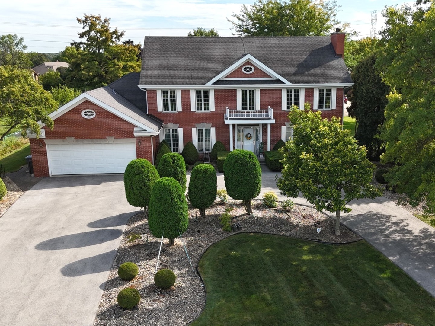 8115 Pluskota Drive, Orland Park, IL 60462