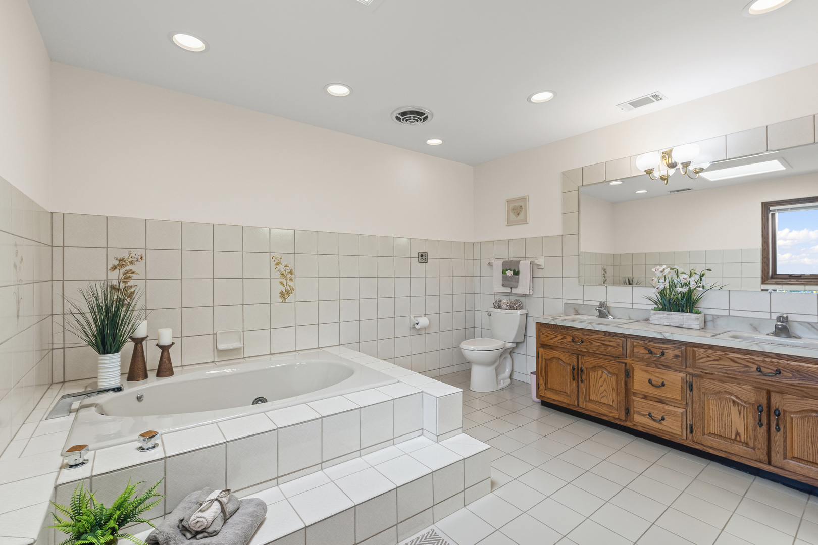 8115 Pluskota Drive, Orland Park, IL 60462