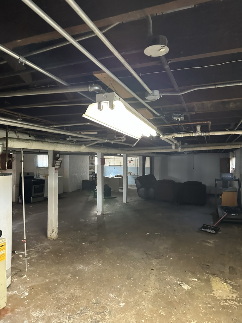 1215 Scott Avenue, Chicago Heights, IL 60411