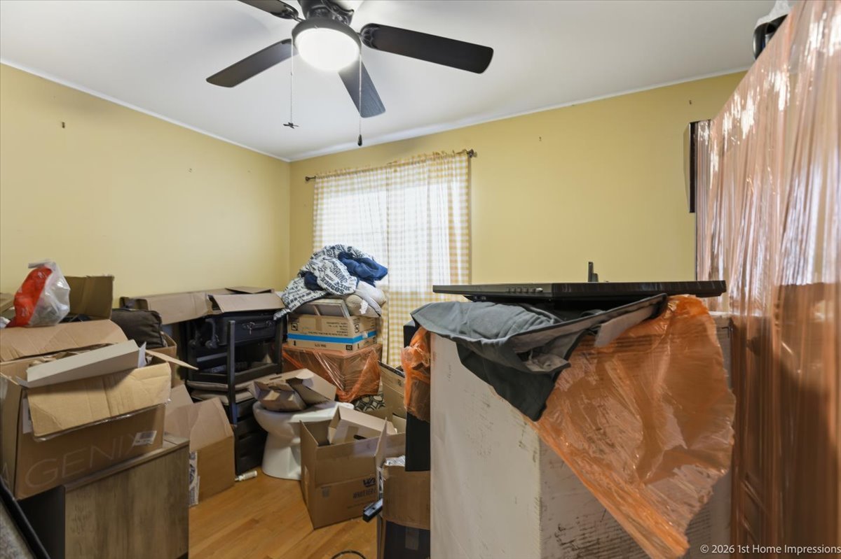 7817 W 98th Place, Hickory Hills, IL 60457