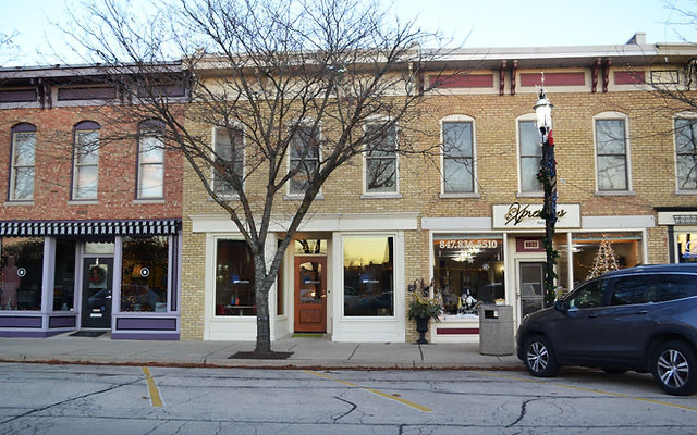 320 N River Street, East Dundee, IL 60118