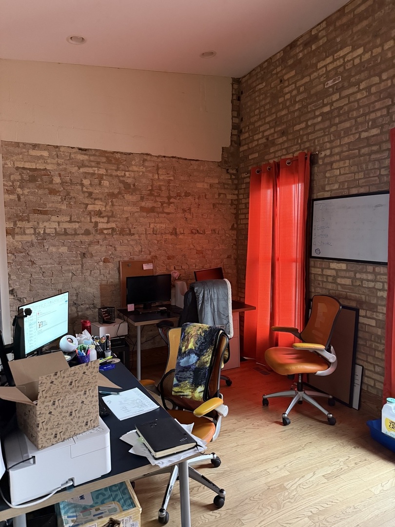 320 N River Street, East Dundee, IL 60118