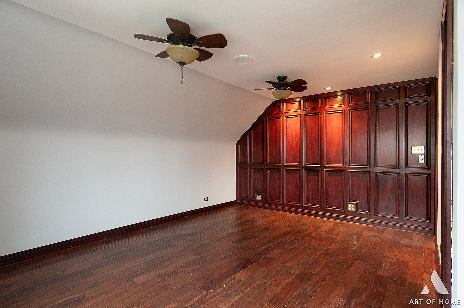 4265 Emerson Avenue, Schiller Park, IL 60176