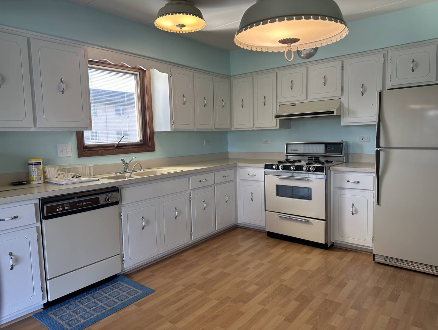 7448 W 153rd Street #2, Orland Park, IL 60462