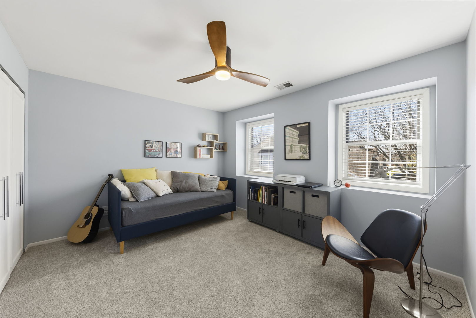 884 QUIN Court #201, Naperville, IL 60563