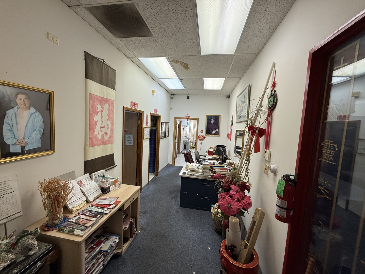 665 Pasquinelli Drive #B201, Westmont, IL 60559