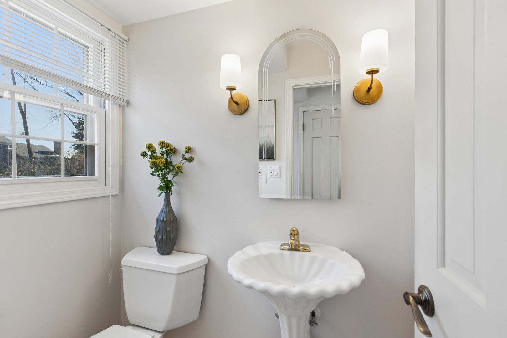 6S241 Concord Road, Naperville, IL 60540