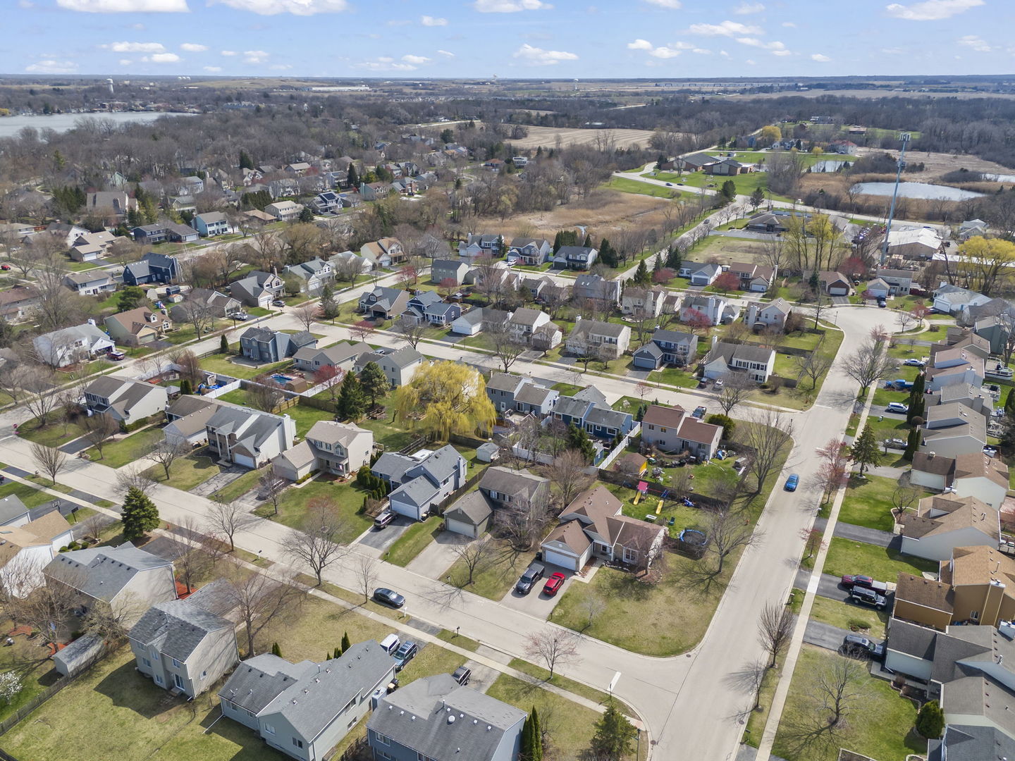 317 Christine Lane, Hainesville, IL 60030