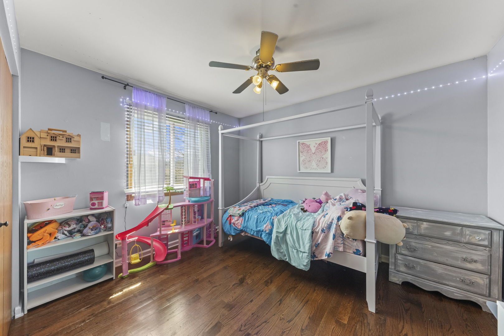 317 Christine Lane, Hainesville, IL 60030