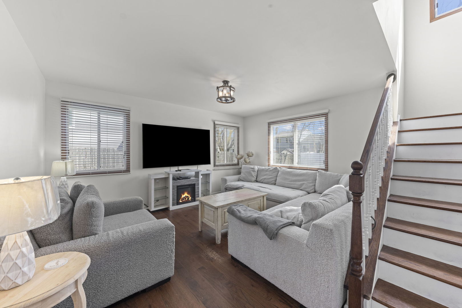 317 Christine Lane, Hainesville, IL 60030