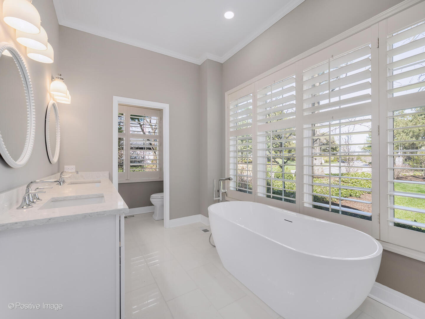 Burr Ridge, IL 60527