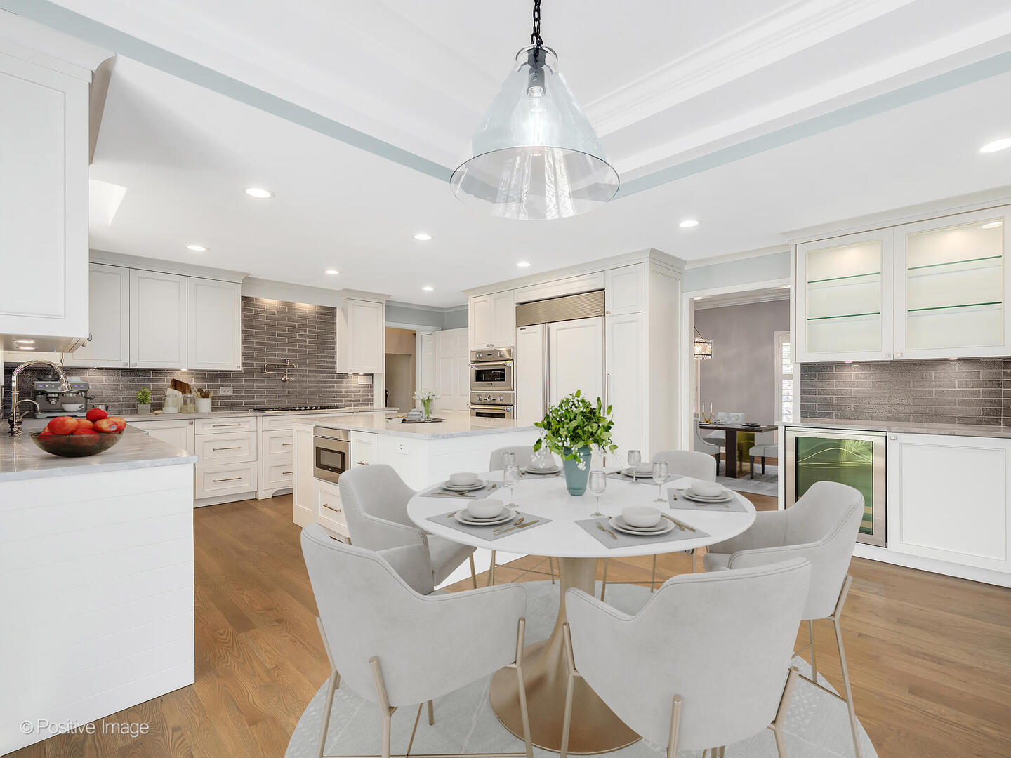 Burr Ridge, IL 60527