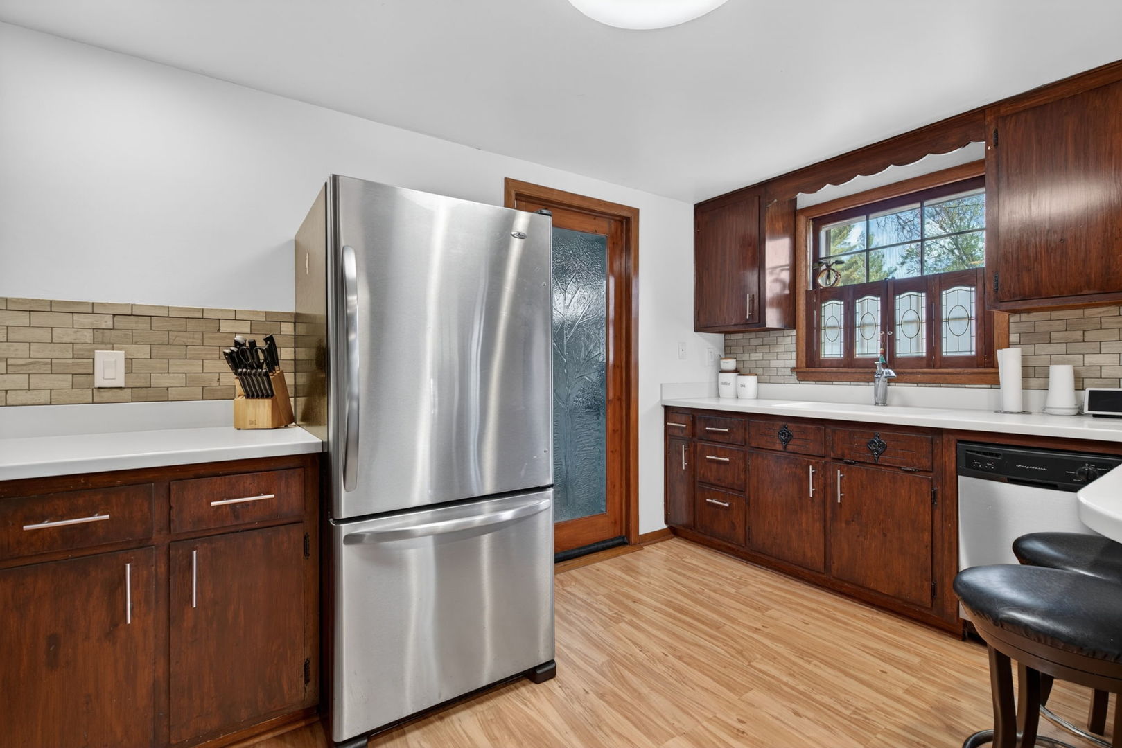 451 Colorado Avenue, Aurora, IL 60506